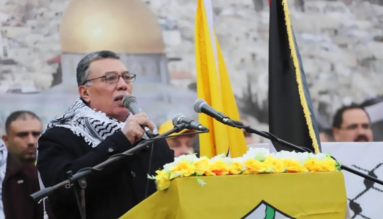 أحمد حلس عضو اللجنة المركزية لحركة فتح