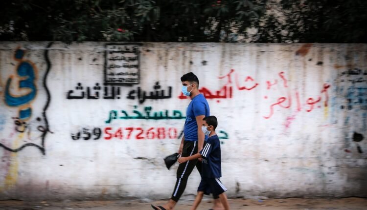 مواطنون في غزة