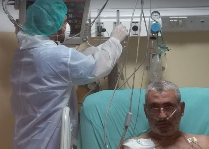هكذا تم إنقاذ مواطن أصيب بكورونا من الموت المحقق شمال غزة