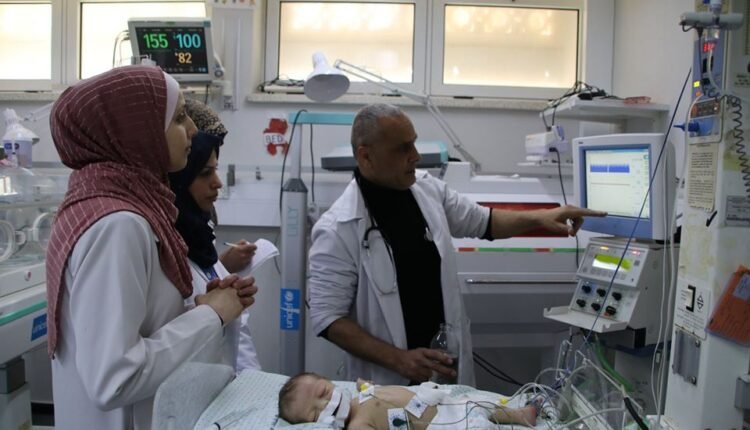 توقف محطة توليد الأكسجين في مستشفى الأقصى