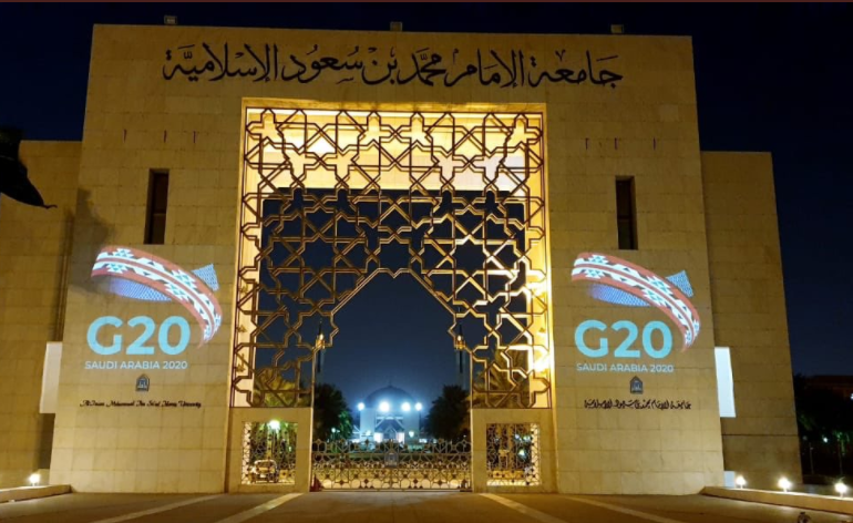 الاختبارات النهائية في الجامعات السعودية 2020