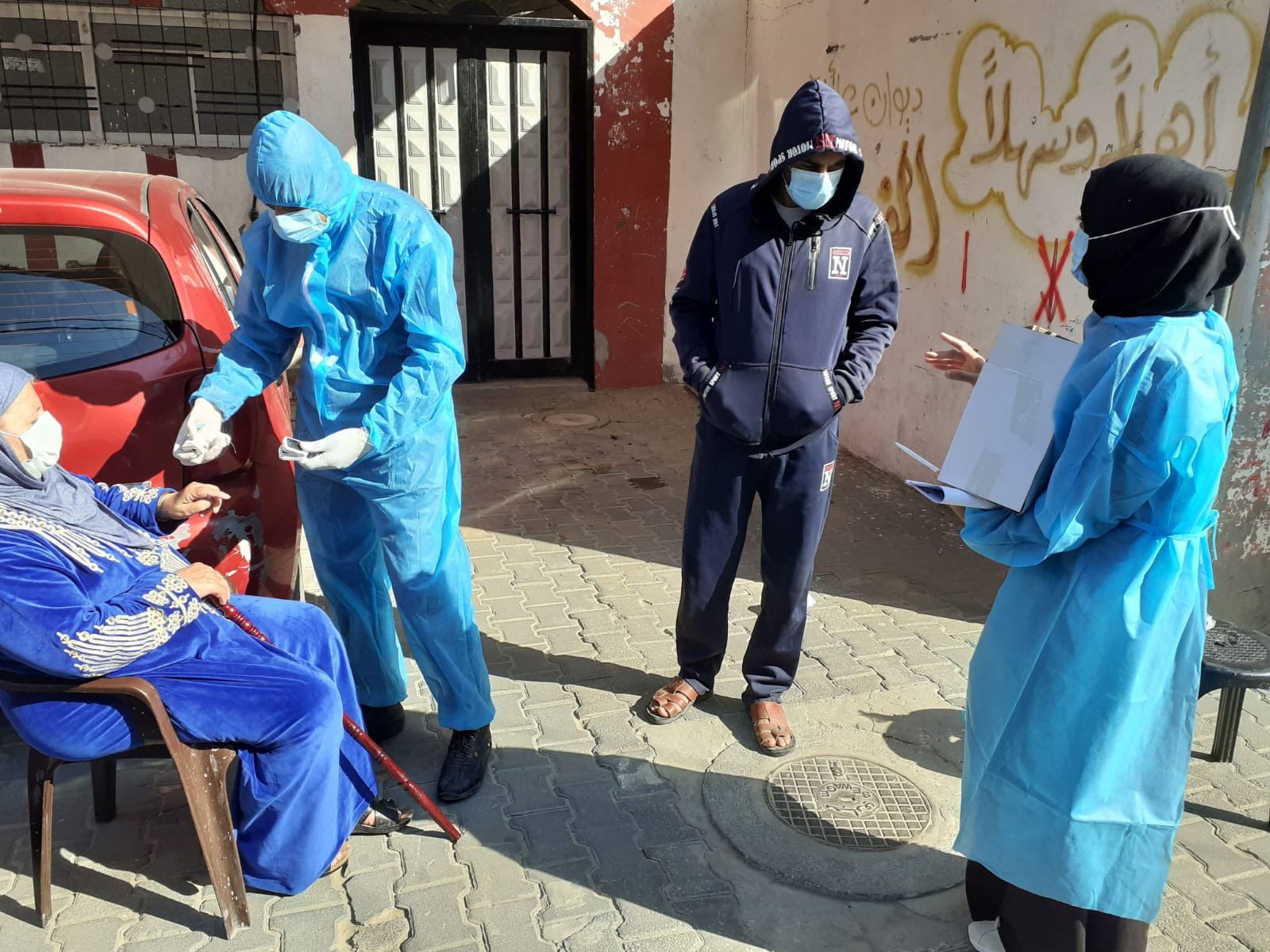 فحوصات عشوائية لفيروس كورونا