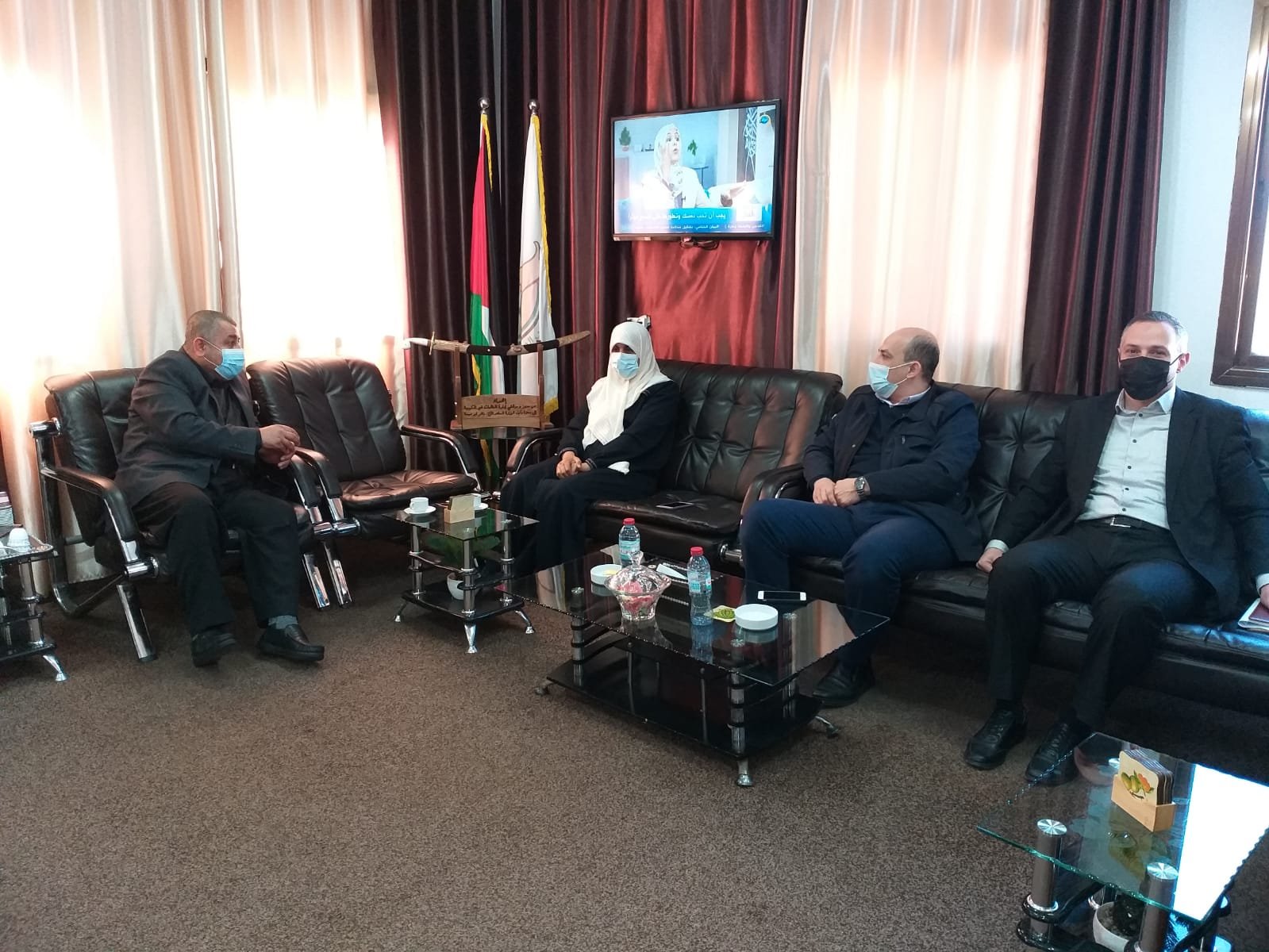 خلال اجتماع تشريعي غزة وسلطة الأراضي