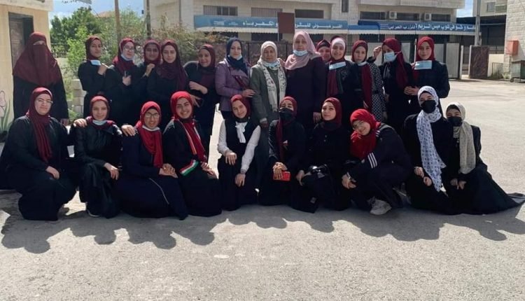 شرعية طولكرم تخرج طالبات