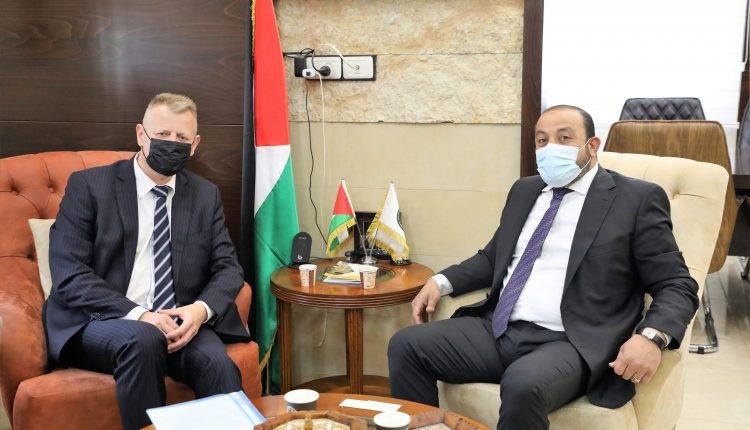 النائب العام وسفير بولندا