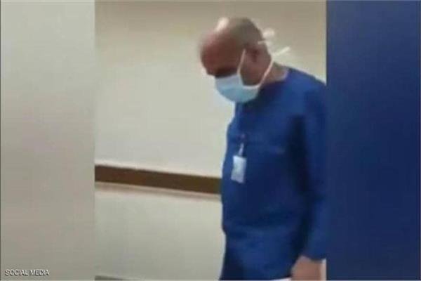 فيديو السجود للكلب يثير جدلا بمصر
