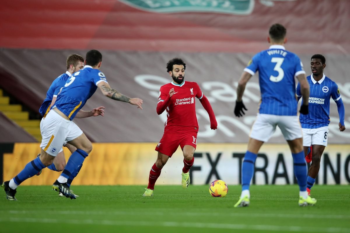 من هو معلق مباراة ليفربول وبرايتون اليوم ؟