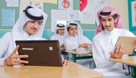 هل الاختبارات النهائية 1443 عن بعد في السعودية ؟
