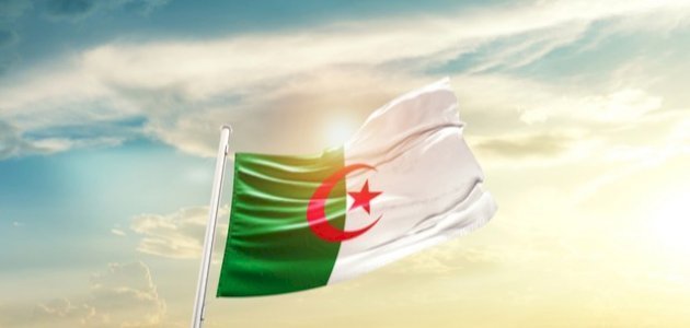 بحث حول تاريخ العلم الوطني الجزائري سنة ثانية متوسط