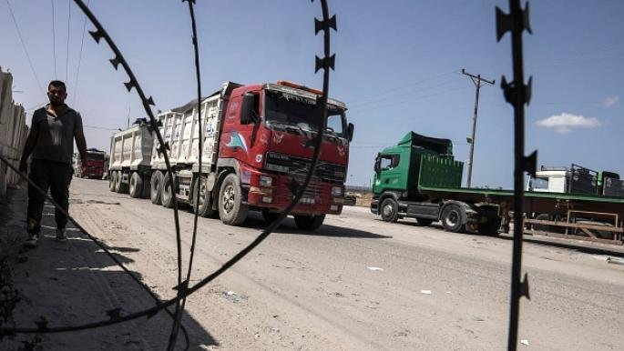 صحيفة إسرائيلية تكشف عن تسهيلات مقترحة في غزة