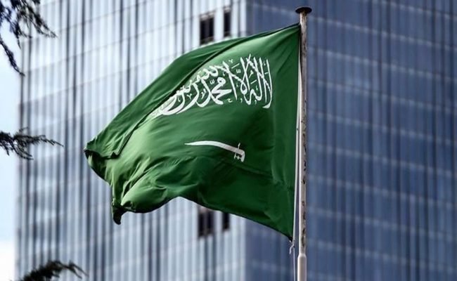 كم باقي على موعد نزول رواتب المتقاعدين 1443 في السعودية ؟