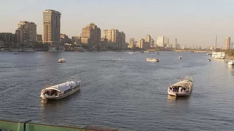 فيديو وصلة رقص معلمة مدرسة المنصورة يثير جدلا بمصر