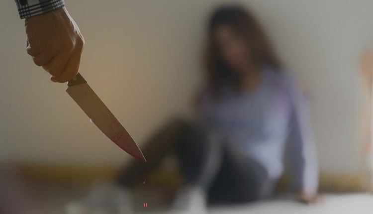 فيديو: اخ مجرم قطع راس اخته في الاهواز ويشعل تويتر