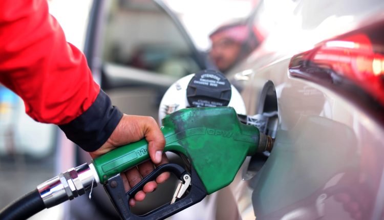 كم سعر لتر البنزين في امريكا ؟