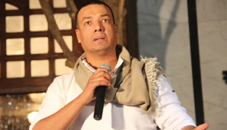 قصيدة لما جيت اكتب عن امي مكتوبة للشاعر هشام الجخ