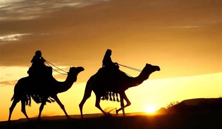 من هو الذي استاجره الرسول صلى الله عليه وسلم وابو بكر