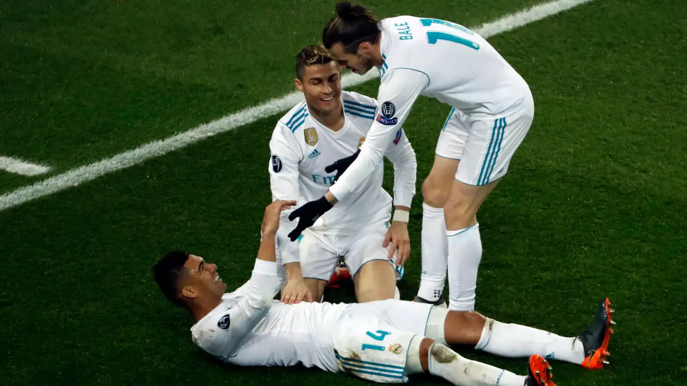 كاسيميرو: بيل اللاعب الأكثر تكاملاً ورونالدو من عالم آخر