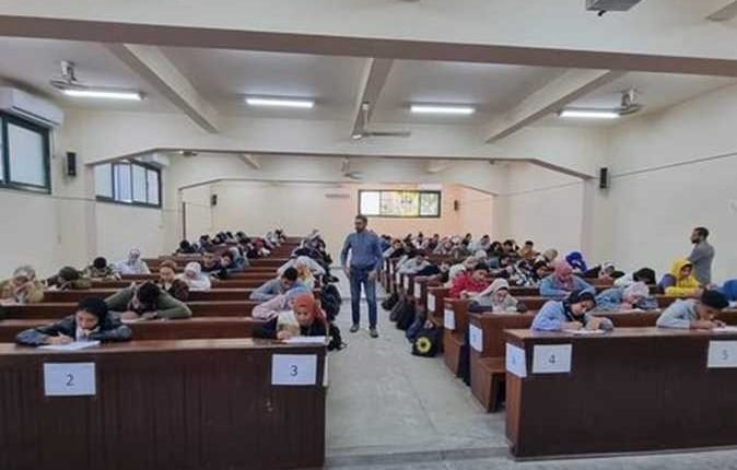 مواعيد امتحانات نصف العام 2023 للجامعات المصرية