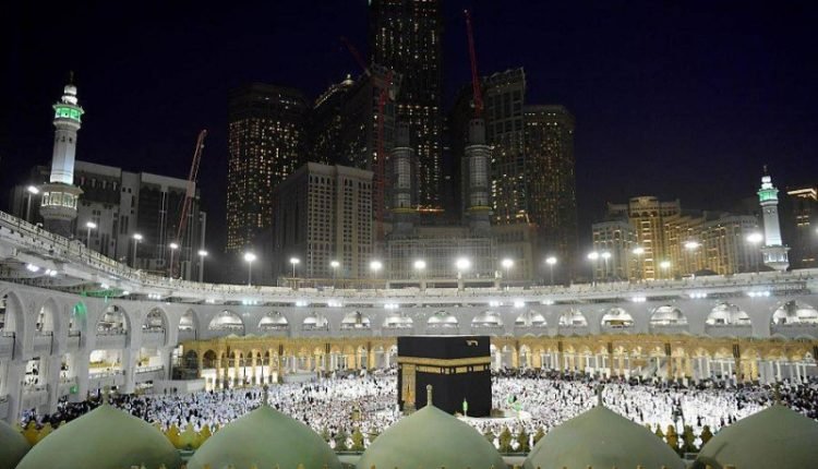 تفاصيل العمرة من الامارات في 2023