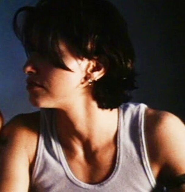 فيلم Bound (1996): تحفة نوار جريئة صنعت بصمة مبكرة للأخوين واتشوسكي