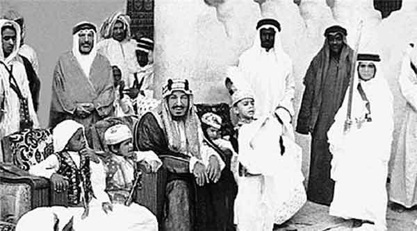 واصل الإمام تركي حملاته لتوحيد أجزاء الدولة السعودية،فقام