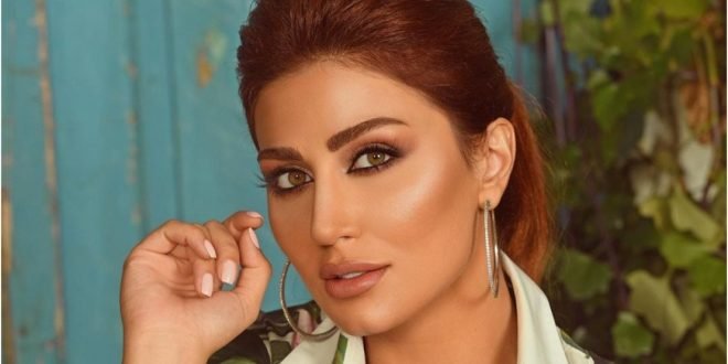 فيديو فضيحة هبة نور بالسيارة كامل