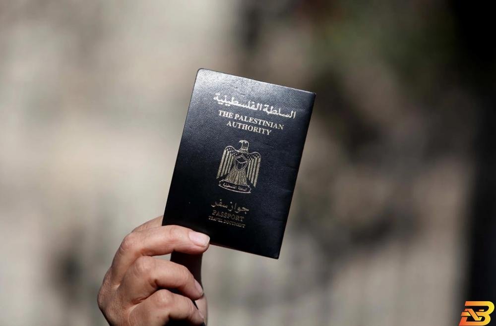 سفارات فلسطين تحتجز جوازات موظفي حماس.. واستياء يسود المتضررين