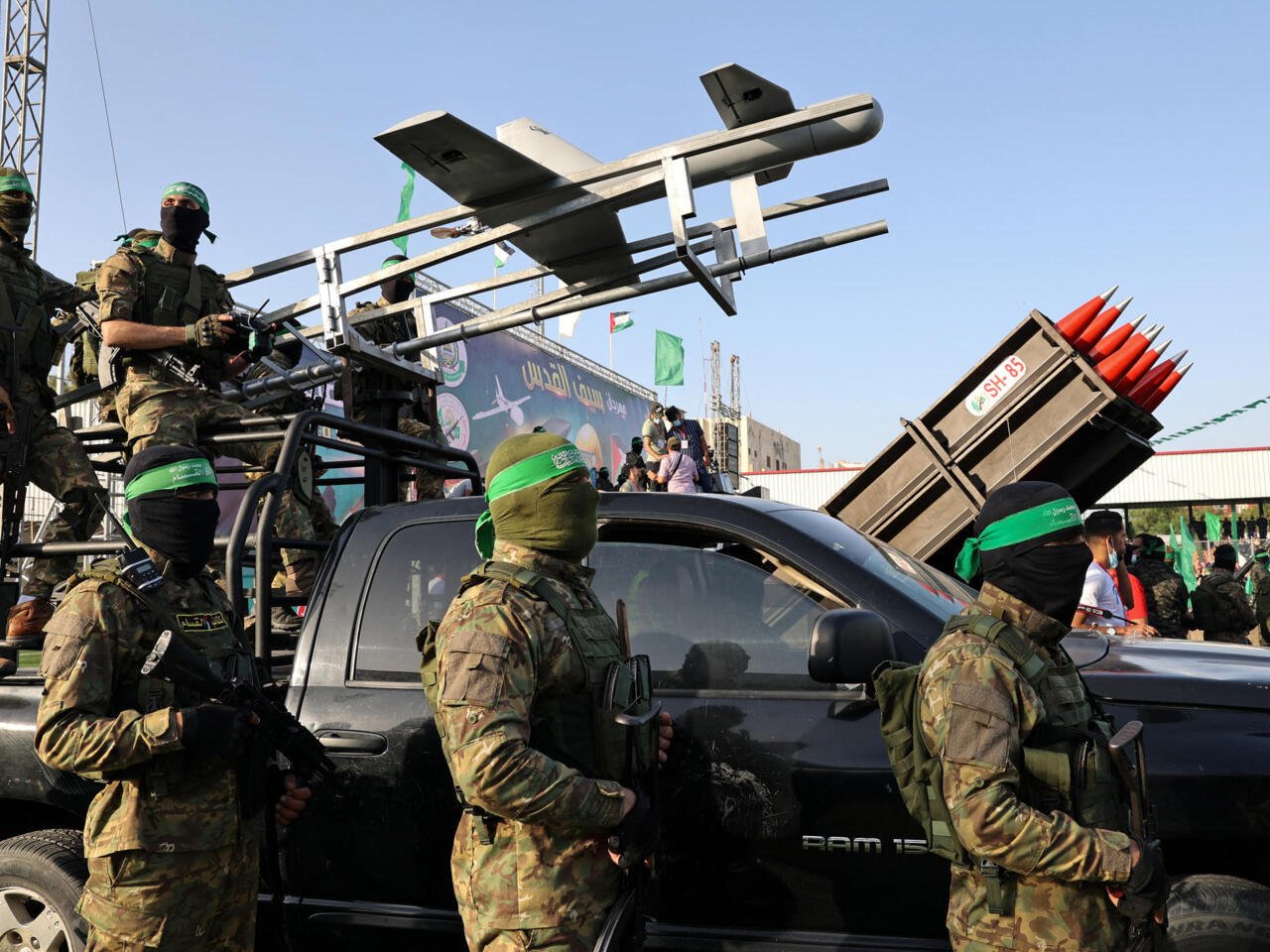 حماس: المقاومة لن تتخلى عن سلاحها ما لم يلتزم الاحتلال بالاتفاق