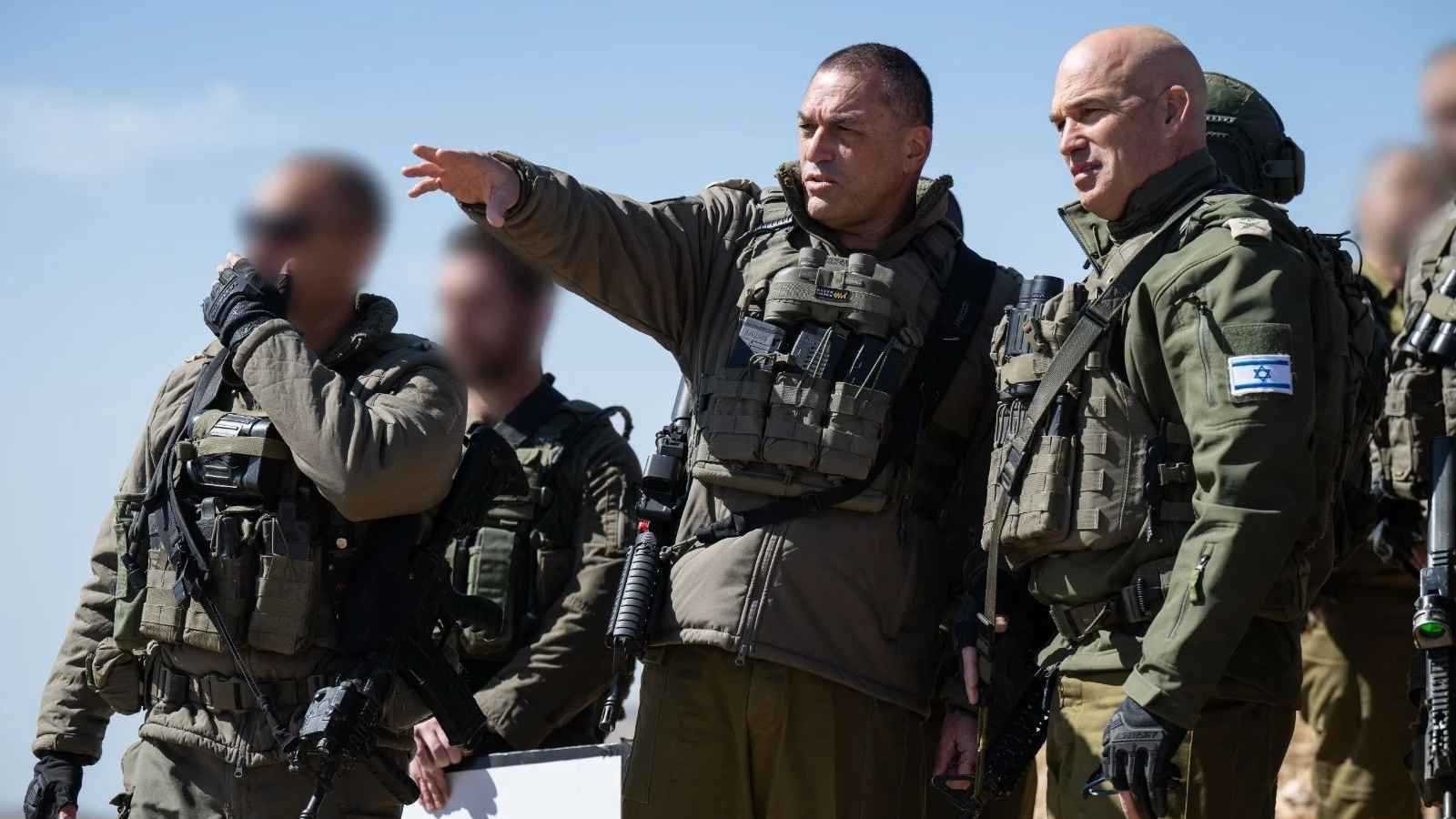 رئيس أركان الاحتلال يهدد من داخل قطاع غزة