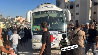 الاحتلال يفرج عن 60 أسيراً من غزة