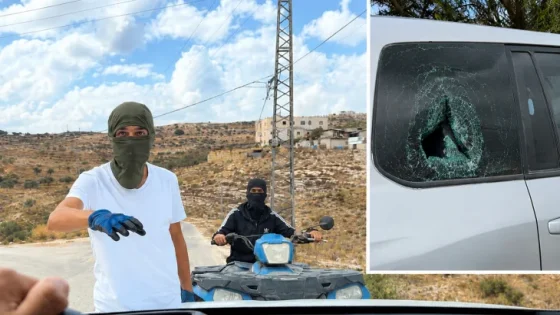 مستوطنون يعتدون على وفد أوروبي رفيع قرب قرية الطيبة بالضفة الغربية